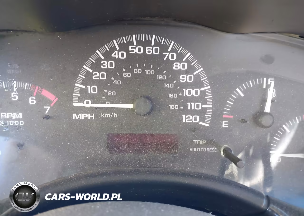 2000 Chevrolet Malibu VIN:1G1ND52J2Y6338885 - 16