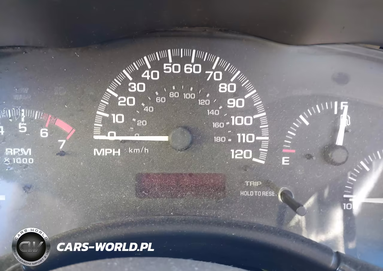2000 Chevrolet Malibu VIN:1G1ND52J2Y6338885 - 7