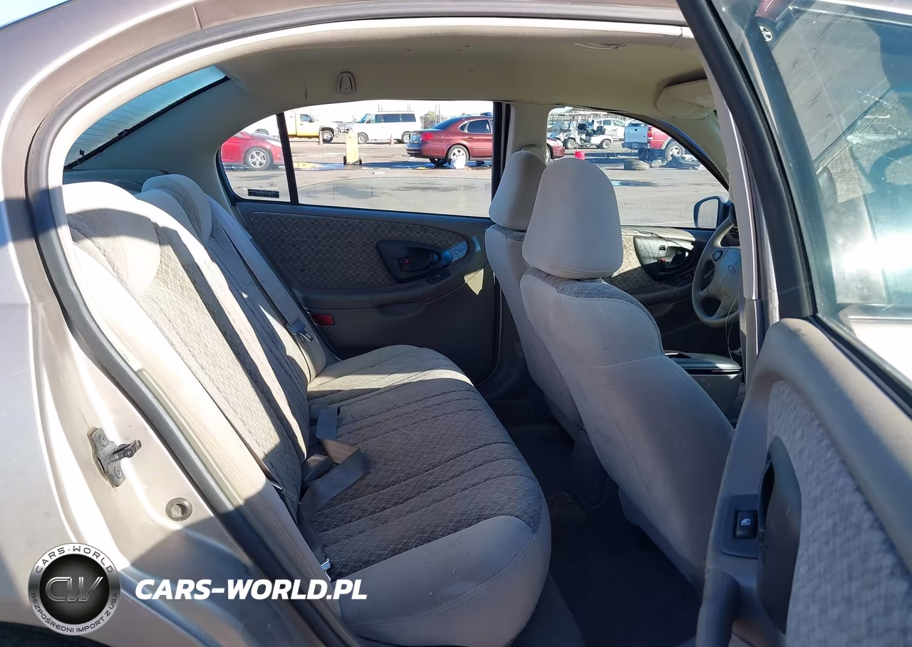 2000 Chevrolet Malibu VIN:1G1ND52J2Y6338885 - 8