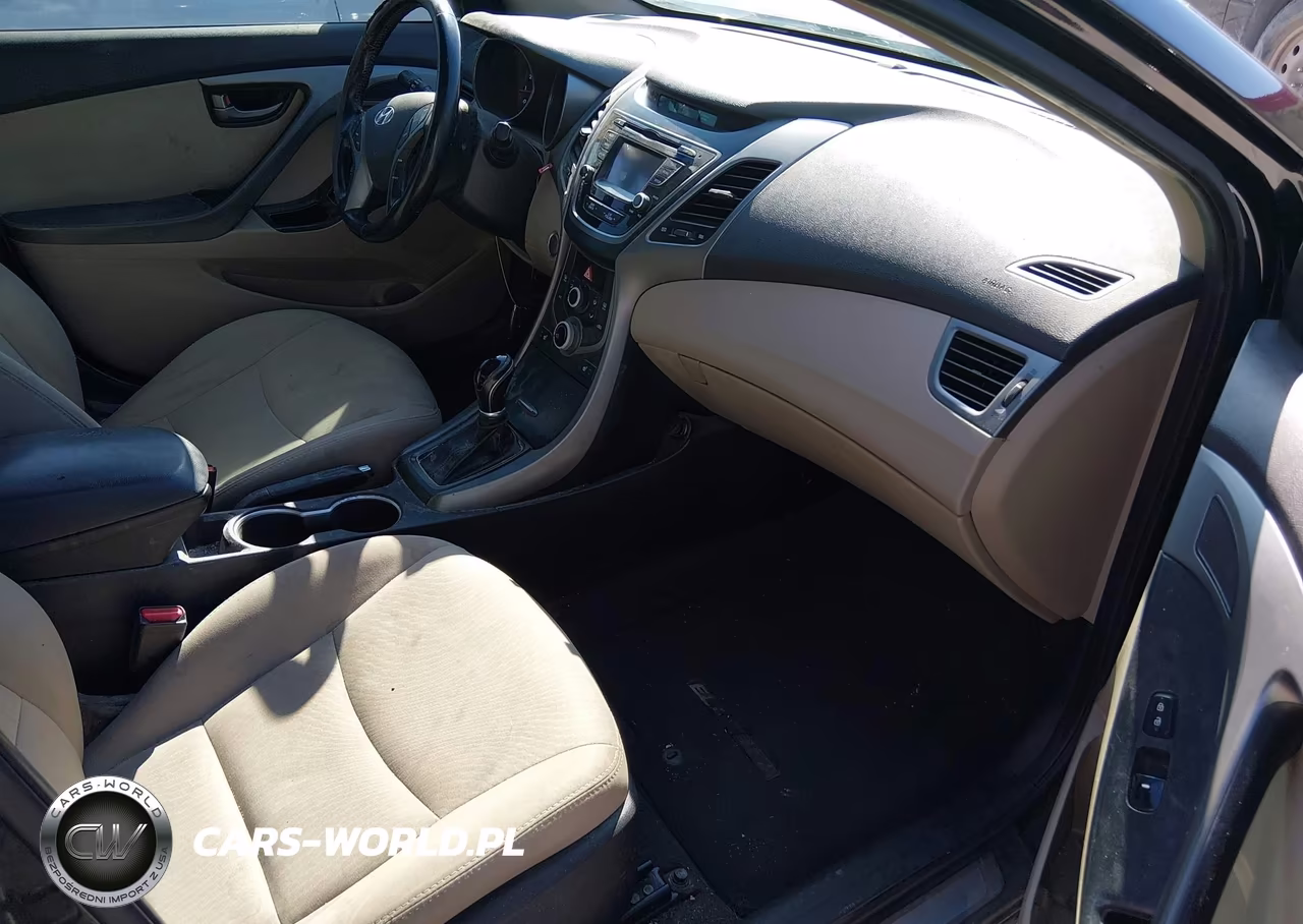 2016 Hyundai Elantra Value Edition VIN:5NPDH4AE5GH756139 - 5