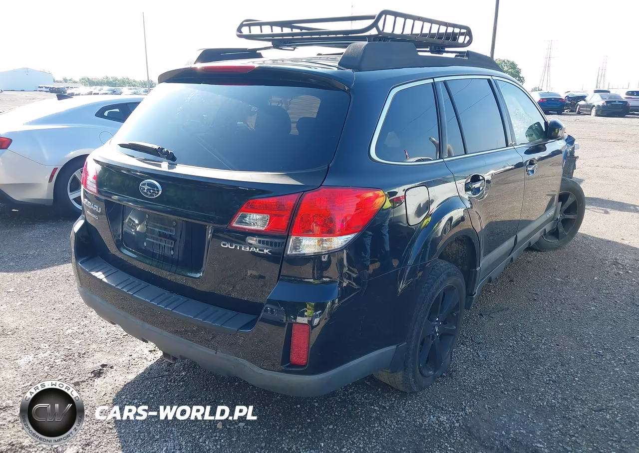 2013 Subaru Outback 2.5I Premium VIN:4S4BRCCC7D3254522 - 4
