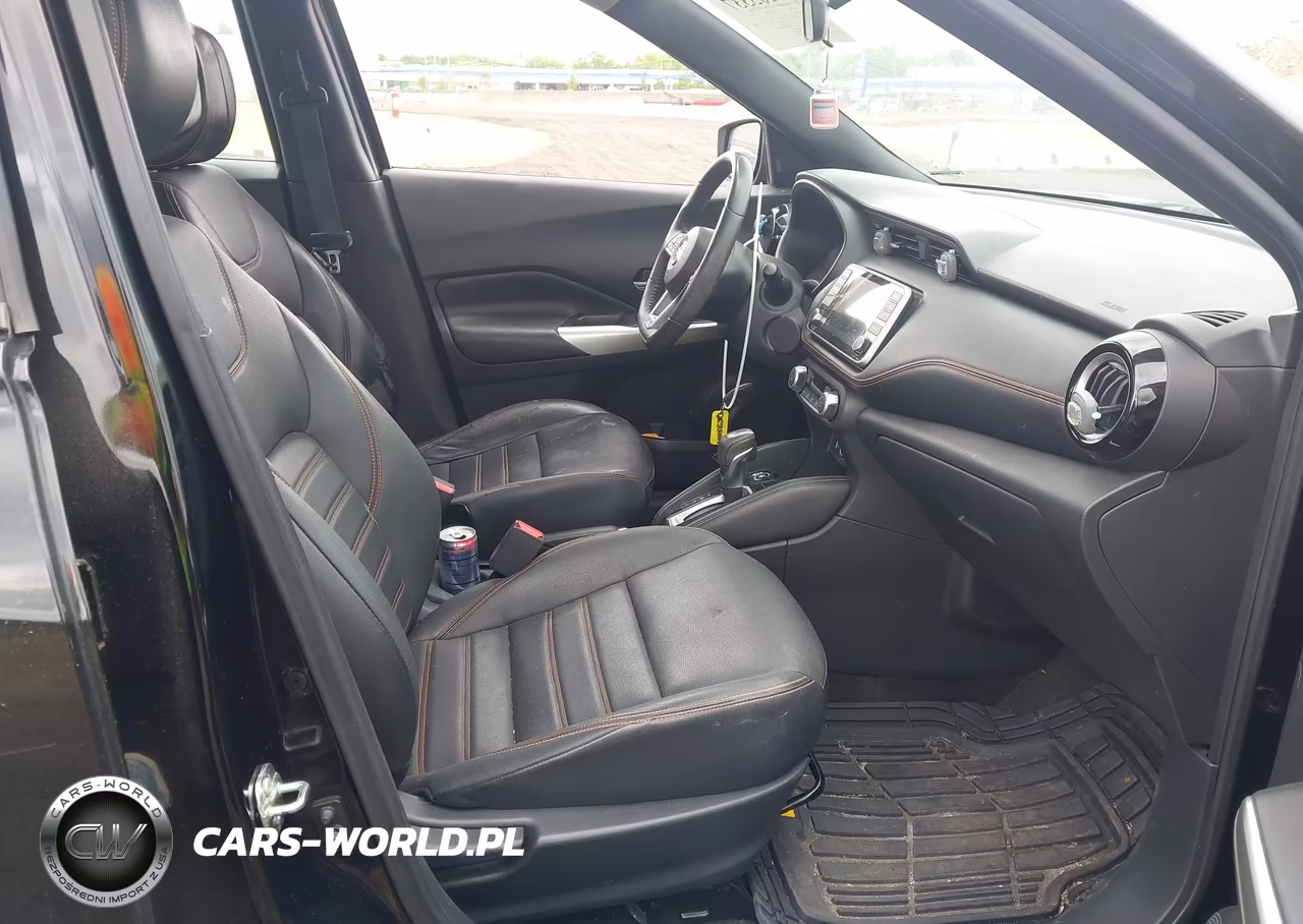 2018 Nissan Kicks Sr VIN:3N1CP5CU4JL506054 - 5