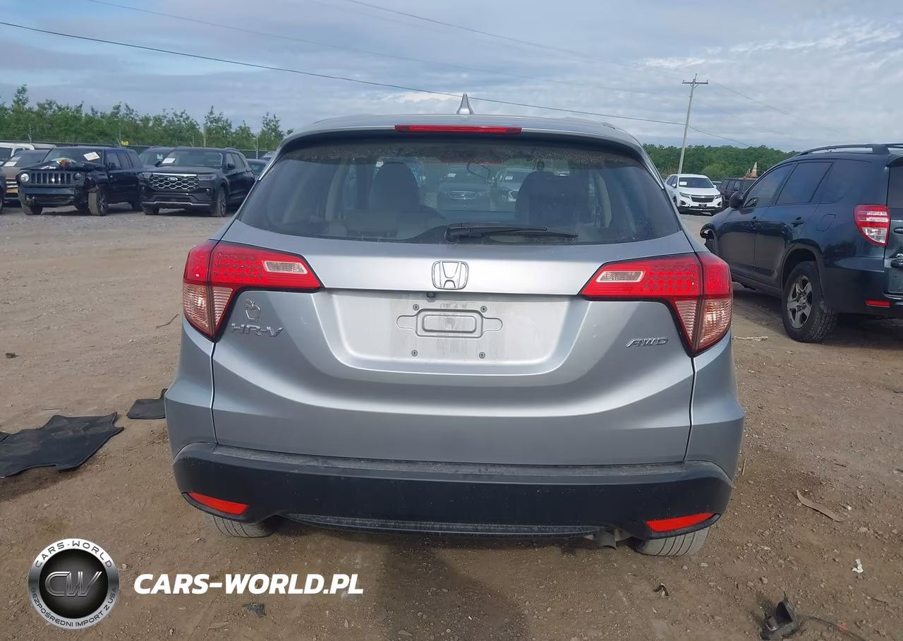 2018 Honda Hr-V Lx VIN:3CZRU6H3XJG713136 - 16