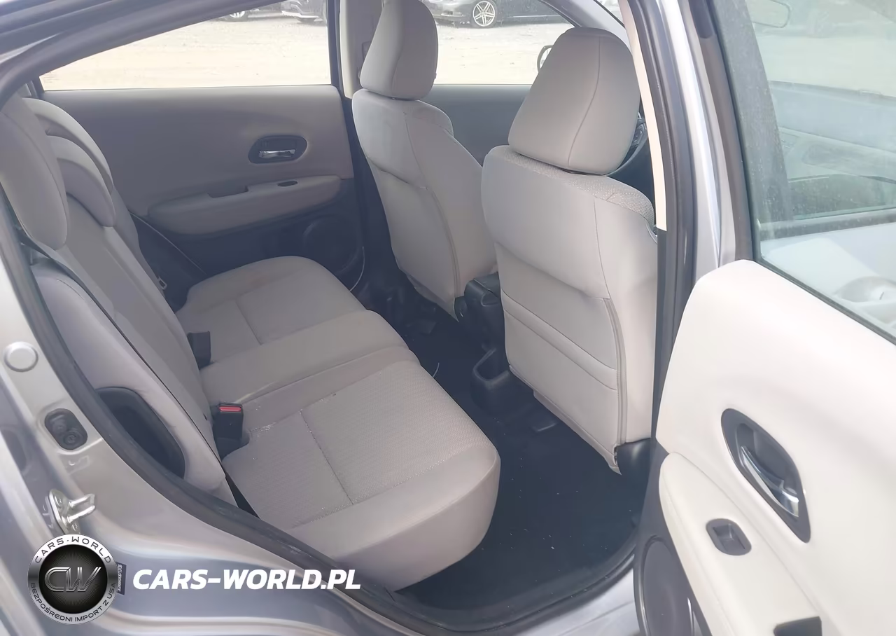 2018 Honda Hr-V Lx VIN:3CZRU6H3XJG713136 - 8