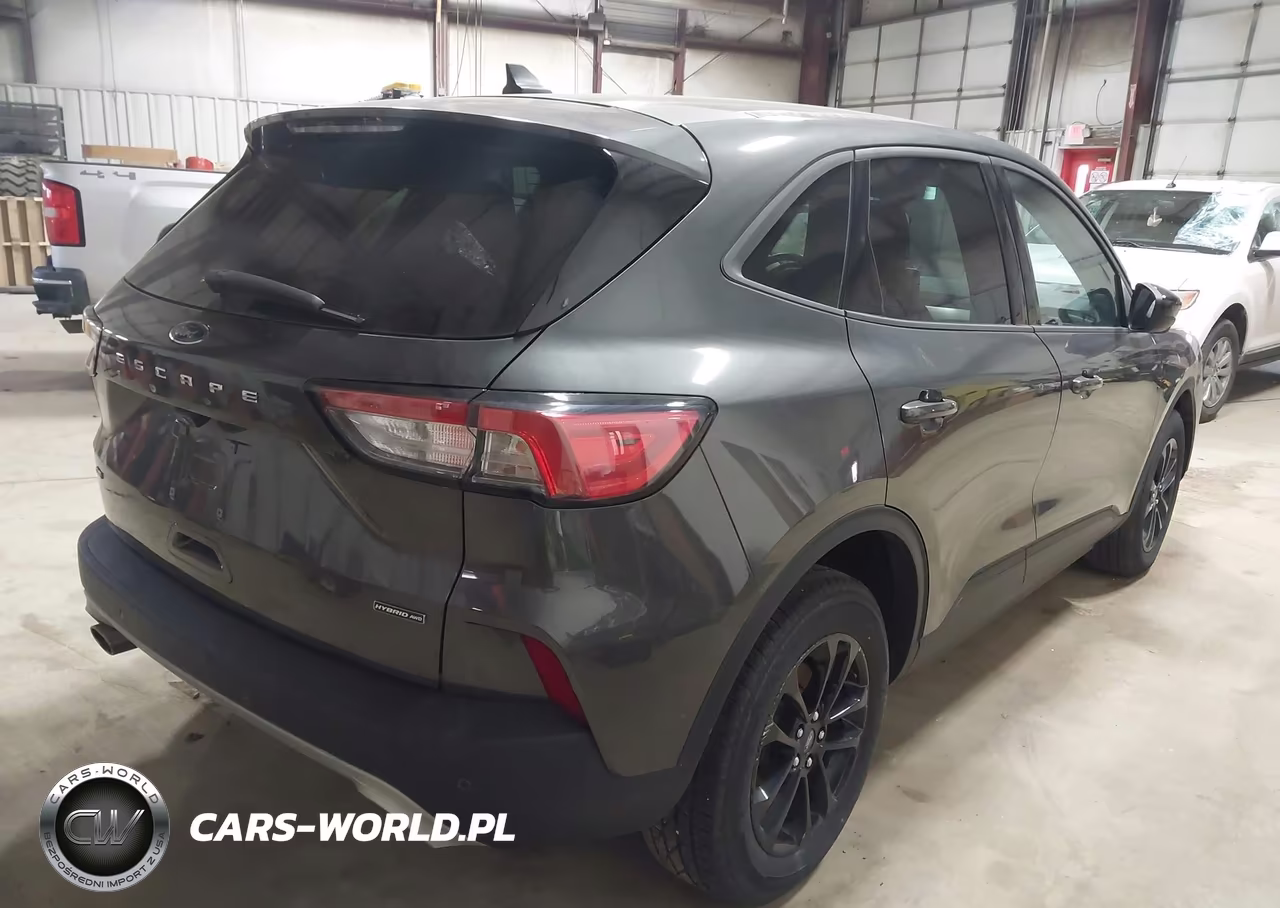 2020 Ford Escape Se Sport Hybrid VIN:1FMCU9BZ3LUC32490 - 4