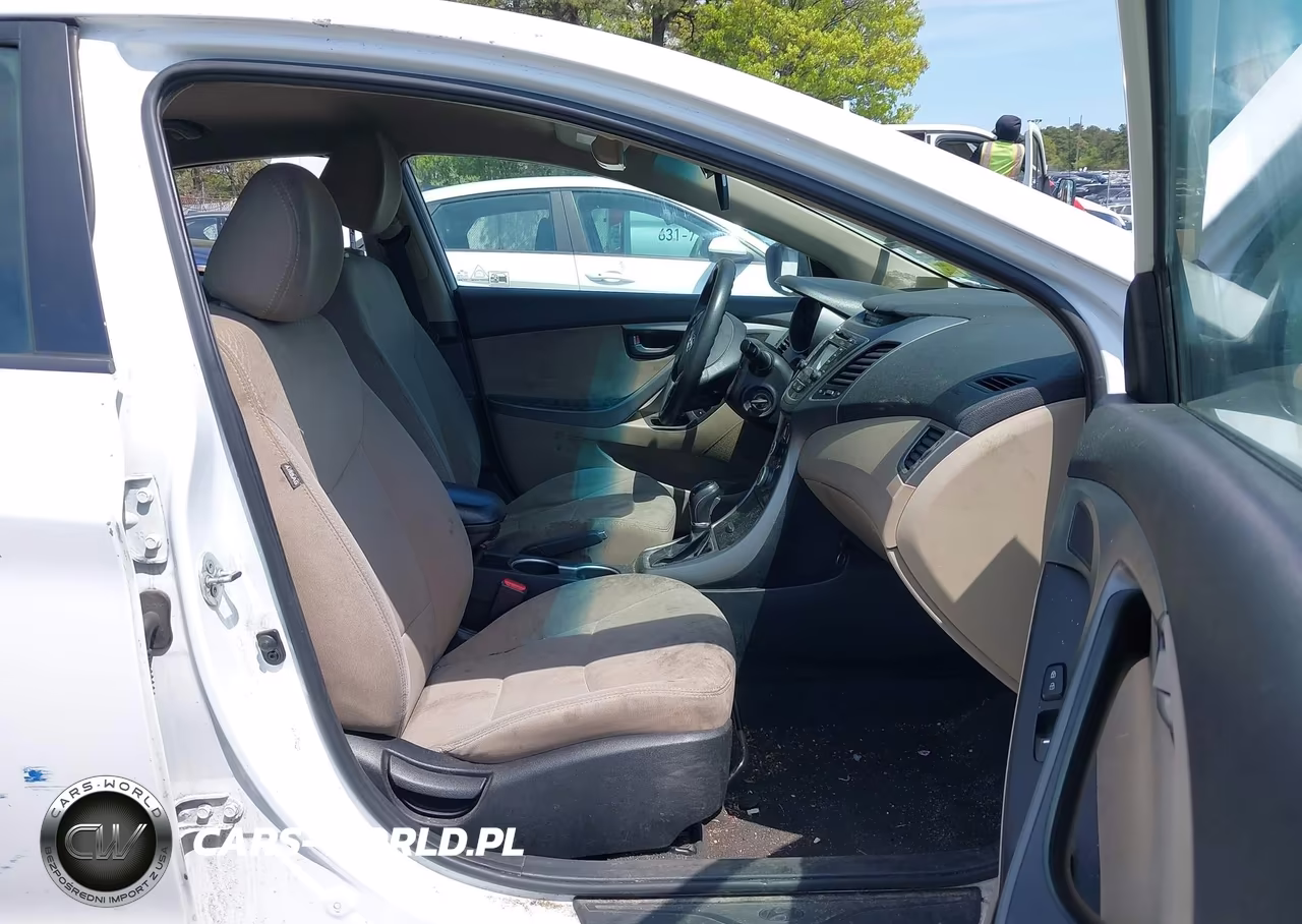 2016 Hyundai Elantra Se VIN:5NPDH4AE0GH683410 - 5