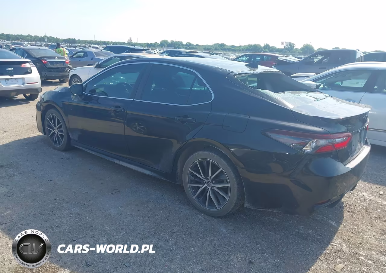2022 Toyota Camry Se VIN:4T1T11AK7NU680667 - 3