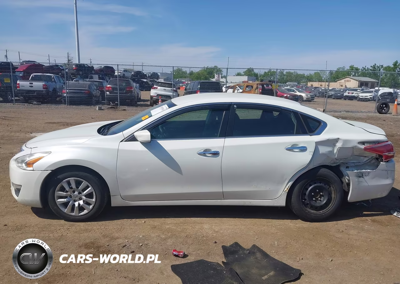 2013 Nissan Altima 2.5 S VIN:1N4AL3AP9DN465173 - 14