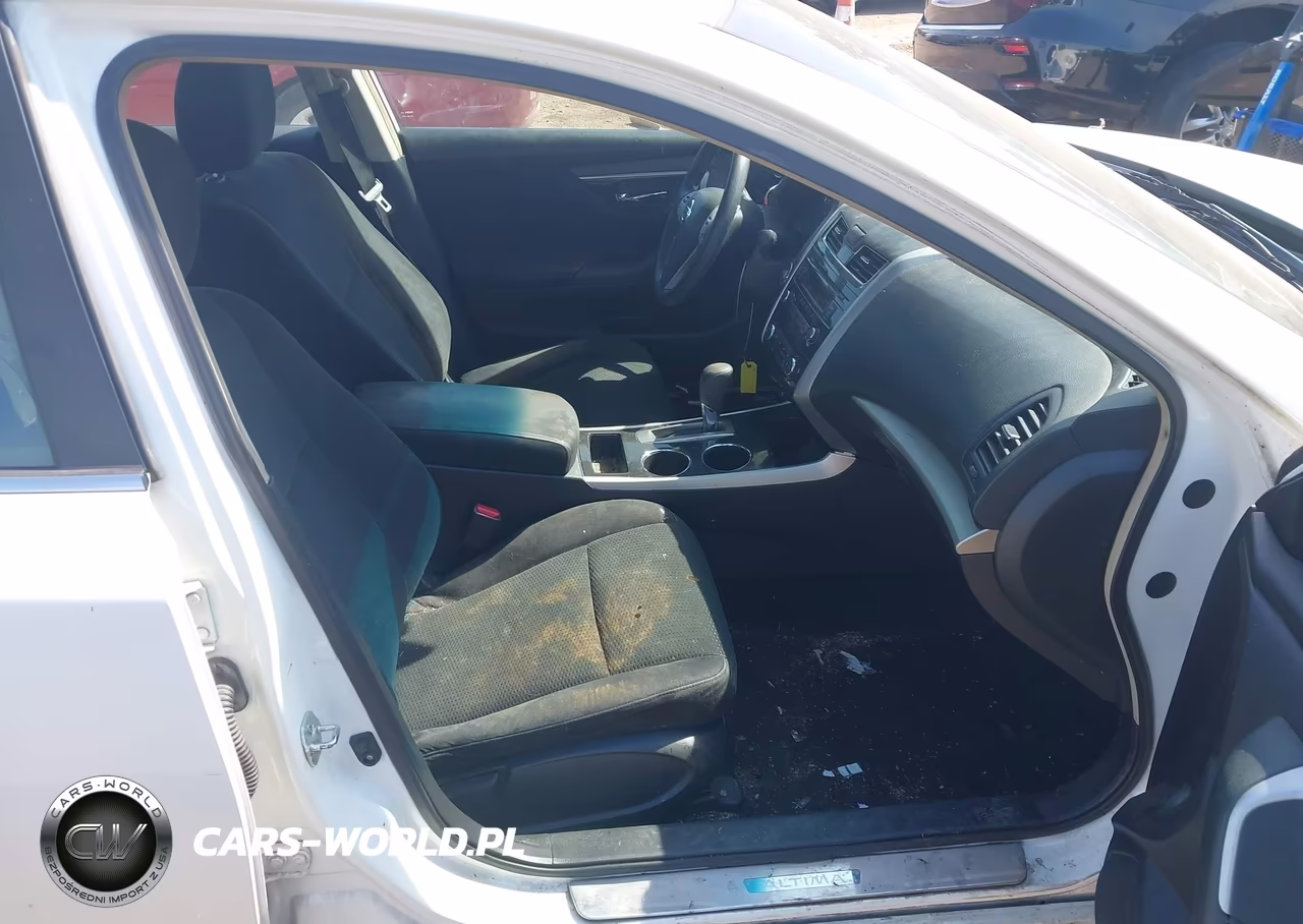 2013 Nissan Altima 2.5 S VIN:1N4AL3AP9DN465173 - 5