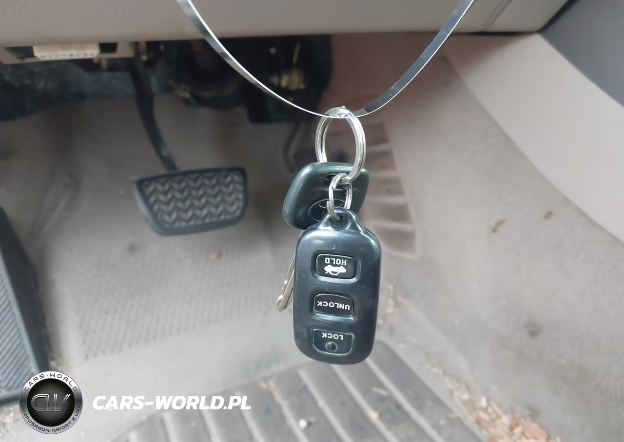 2004 Toyota Camry Le VIN:4T1BE32K94U914719 - 11