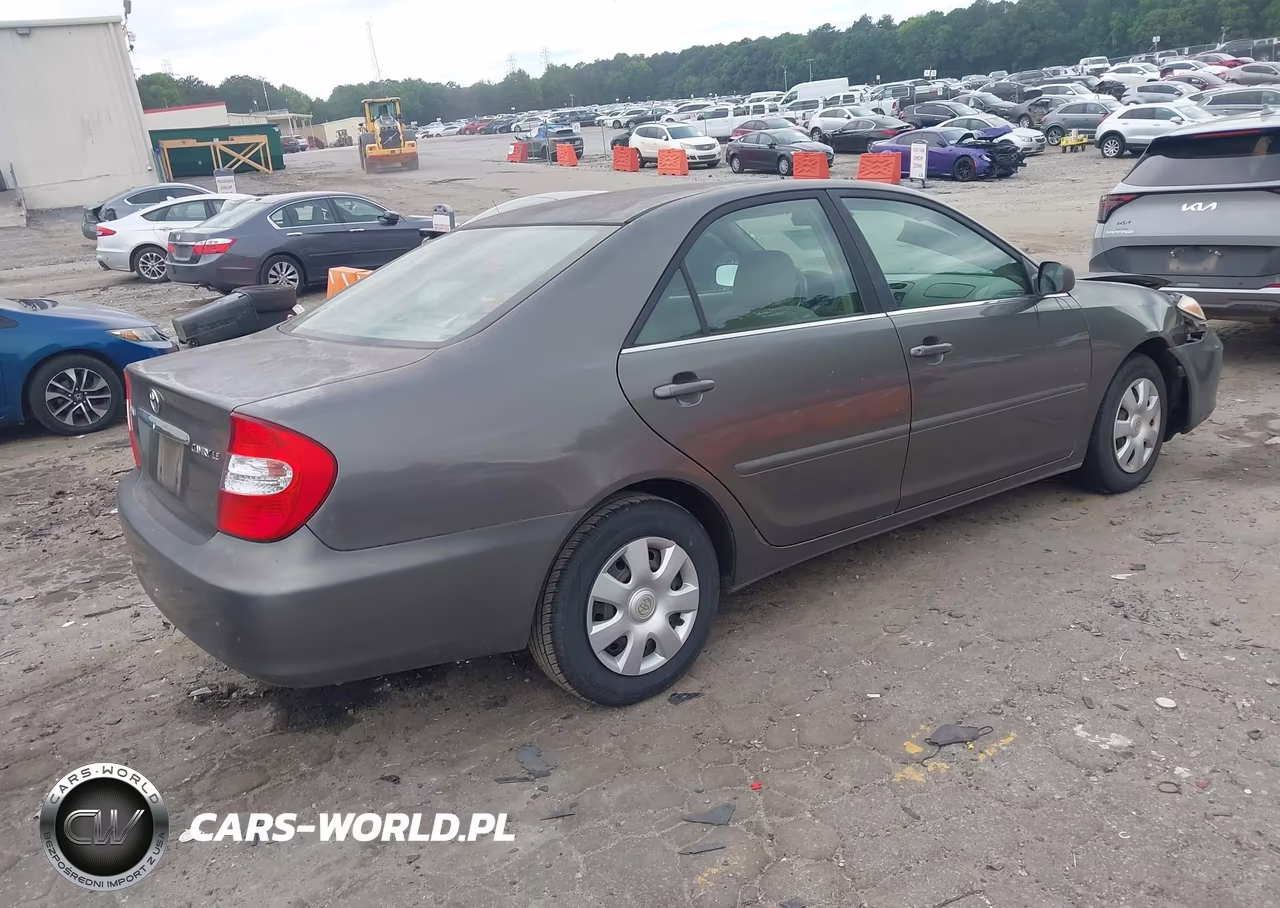 2004 Toyota Camry Le VIN:4T1BE32K94U914719 - 4