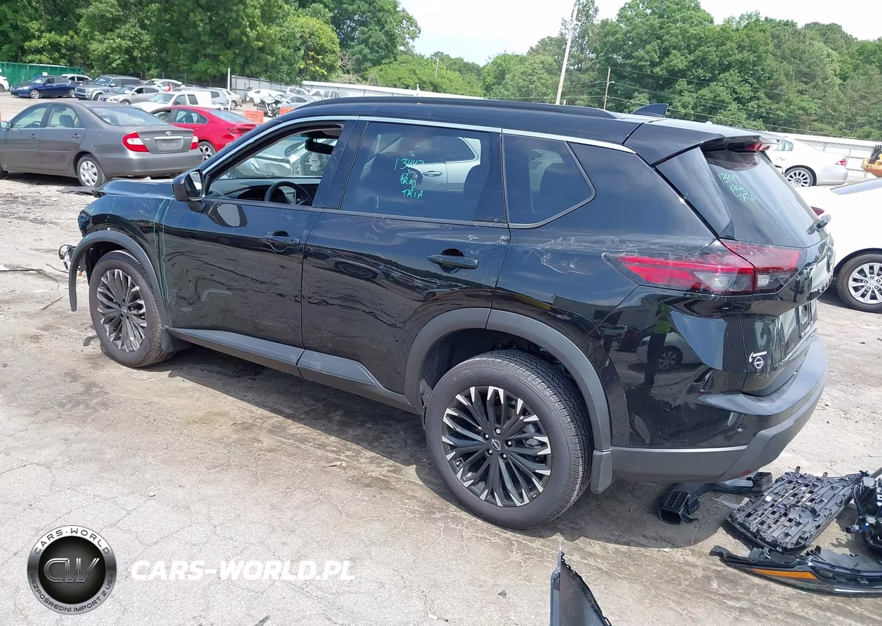 2026 Nissan Rogue Dark Armor VIN:5N1BT3BA4TC770160 - 3