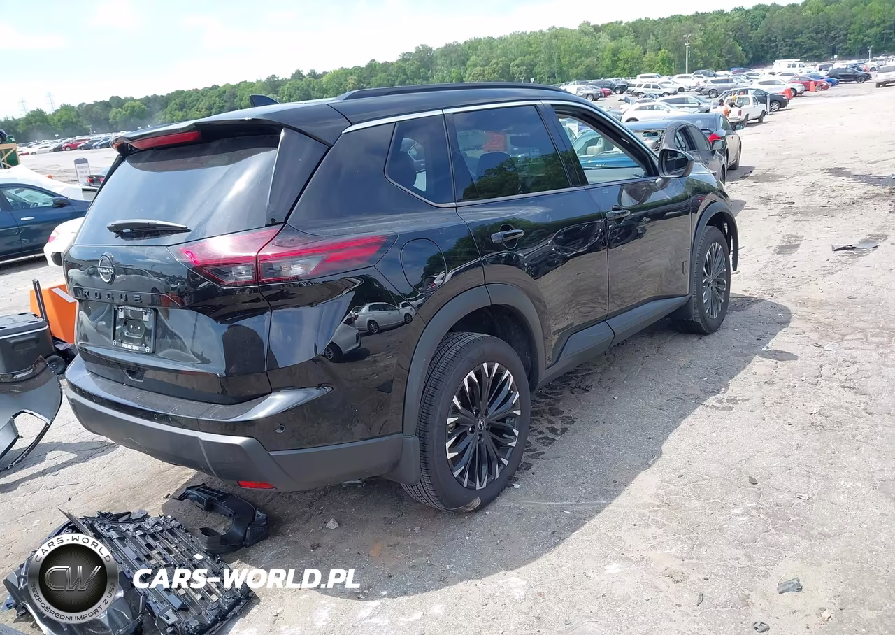 2026 Nissan Rogue Dark Armor VIN:5N1BT3BA4TC770160 - 4