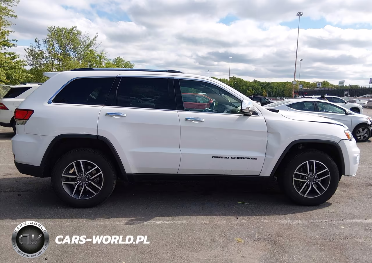 2021 Jeep Grand Cherokee Limited 4X4 VIN:1C4RJFBG5MC876262 - 13