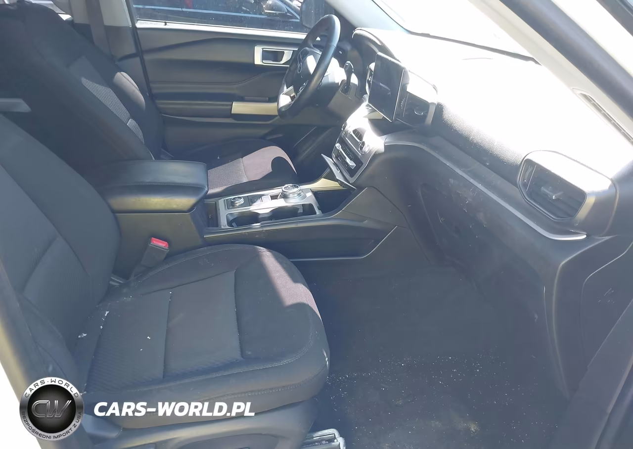 2022 Ford Explorer Xlt VIN:1FMSK8DH5NGC18043 - 5