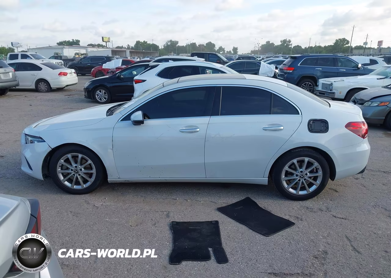 2020 Mercedes-Benz A 220 VIN:W1K3G4EB9LW045908 - 13