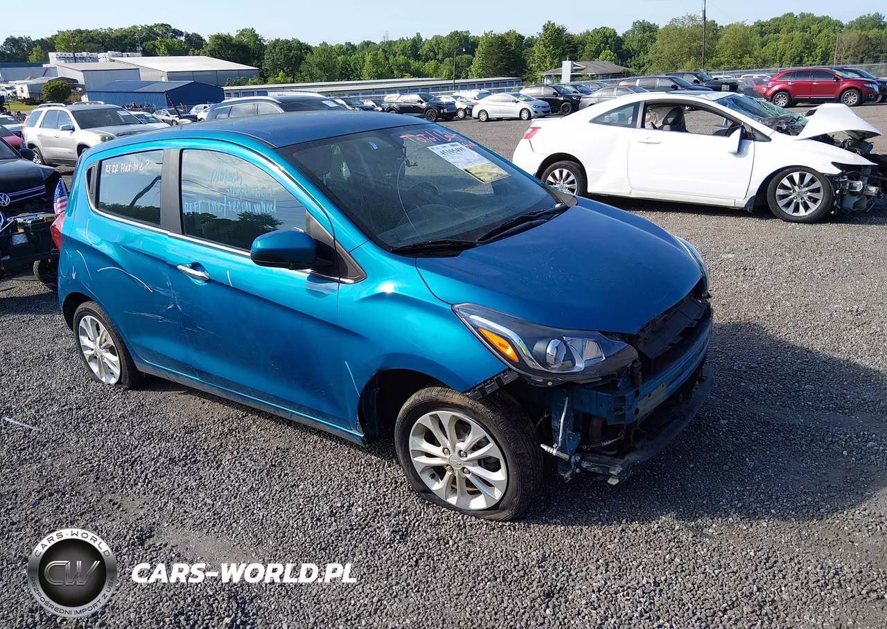 2021 Chevrolet Spark Fwd 2Lt Automatic – zdjęcie 1 z 17
