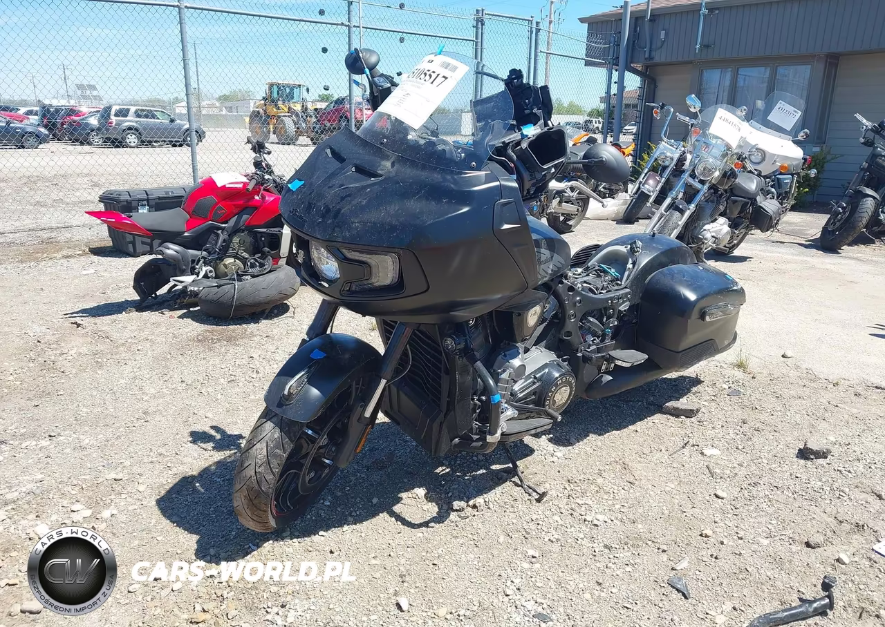 2020 Indian Motorcycle Co. Challenger Dark Horse VIN:56KLCDRR7L3386524 - 2
