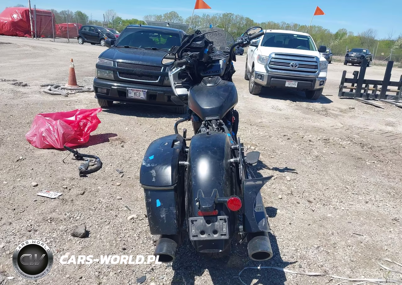 2020 Indian Motorcycle Co. Challenger Dark Horse VIN:56KLCDRR7L3386524 - 6