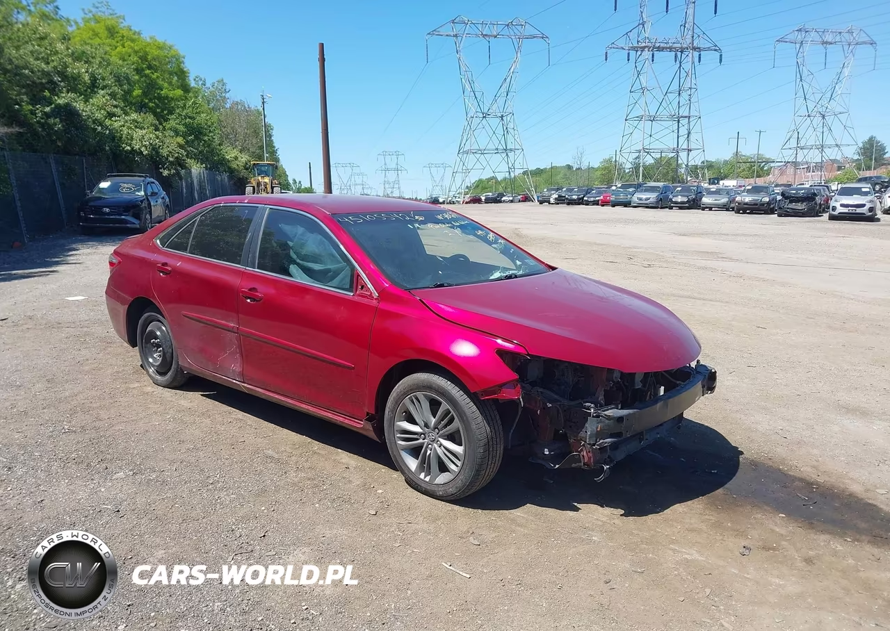 Główne zdjęcie 2016 Toyota Camry Se
