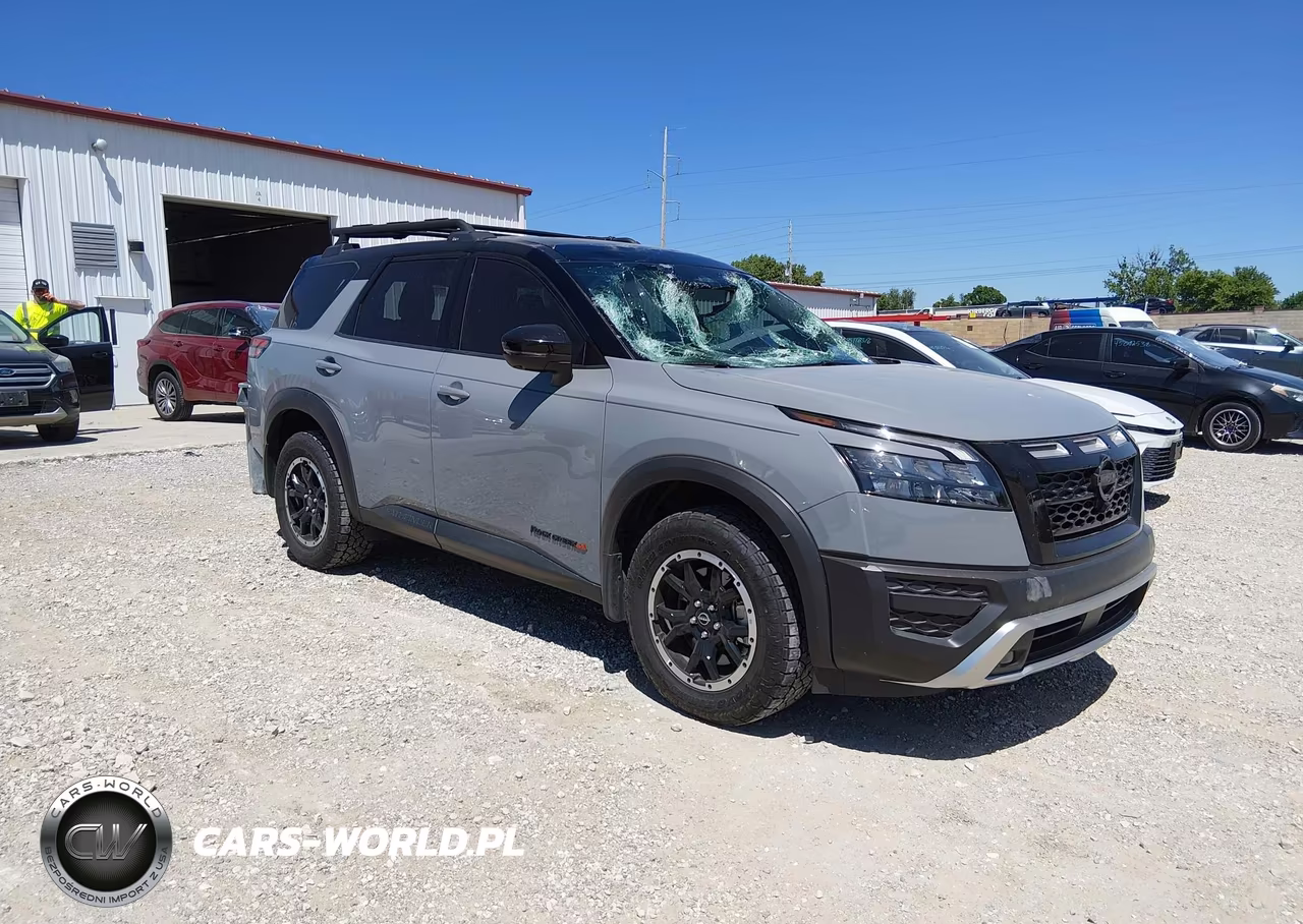 2024 Nissan Pathfinder Rock Creek 4Wd – zdjęcie 1 z 16