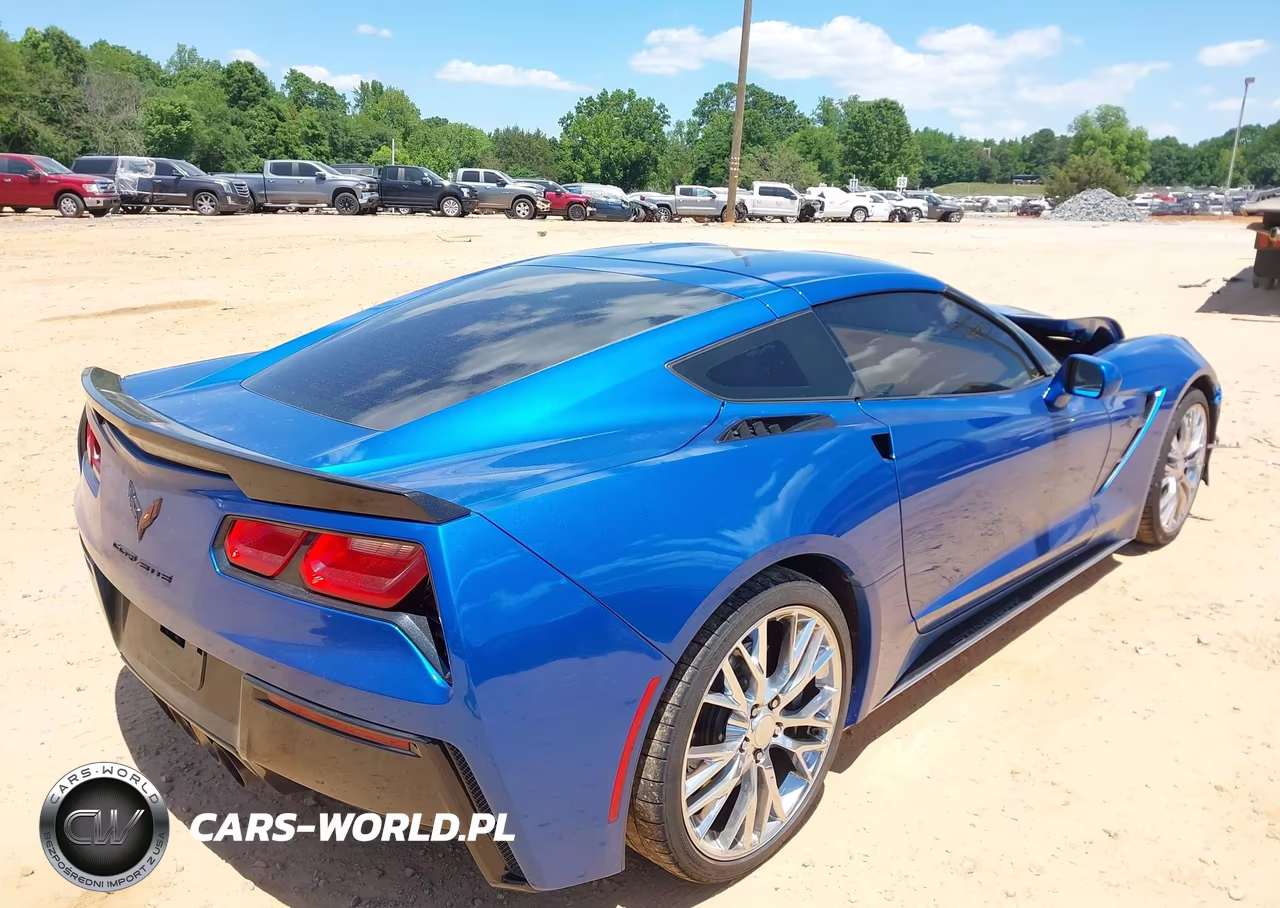 2015 Chevrolet Corvette Stingray Z51 VIN:1G1YM2D75F5124439 - 4