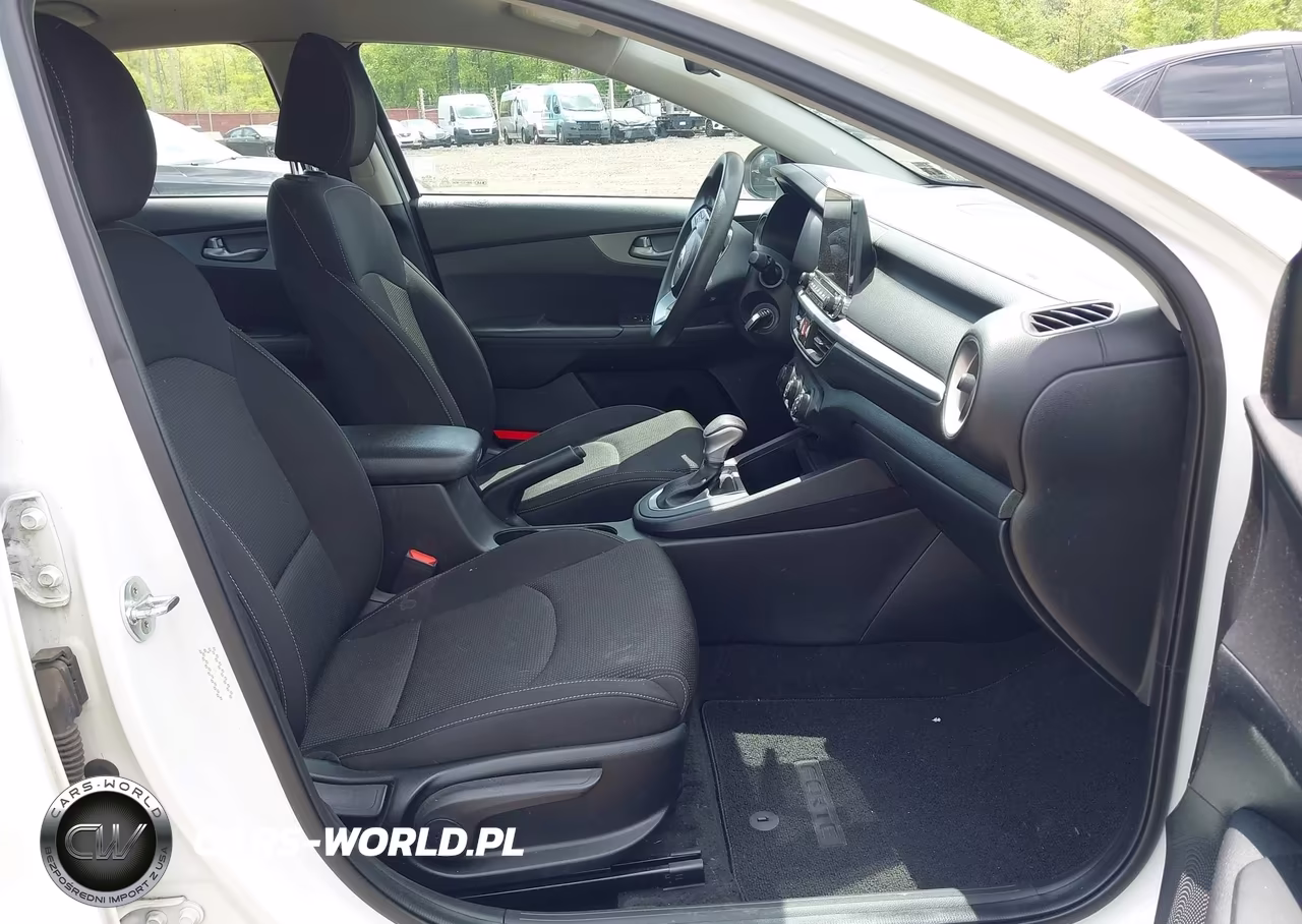 2021 Kia Forte Fe VIN:3KPF24AD8ME328230 - 5