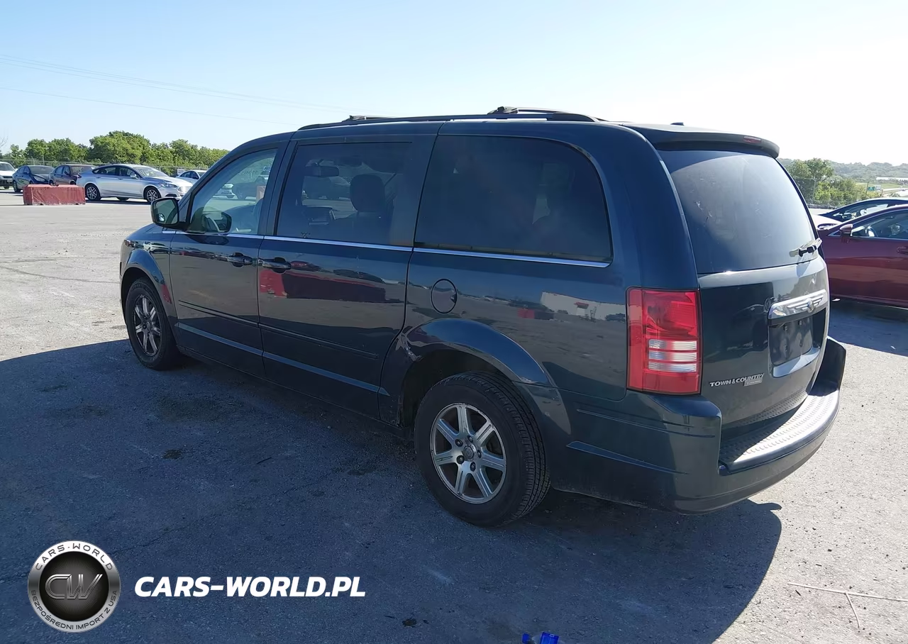 2008 Chrysler Town & Country Touring VIN:2A8HR54P78R675352 - 3