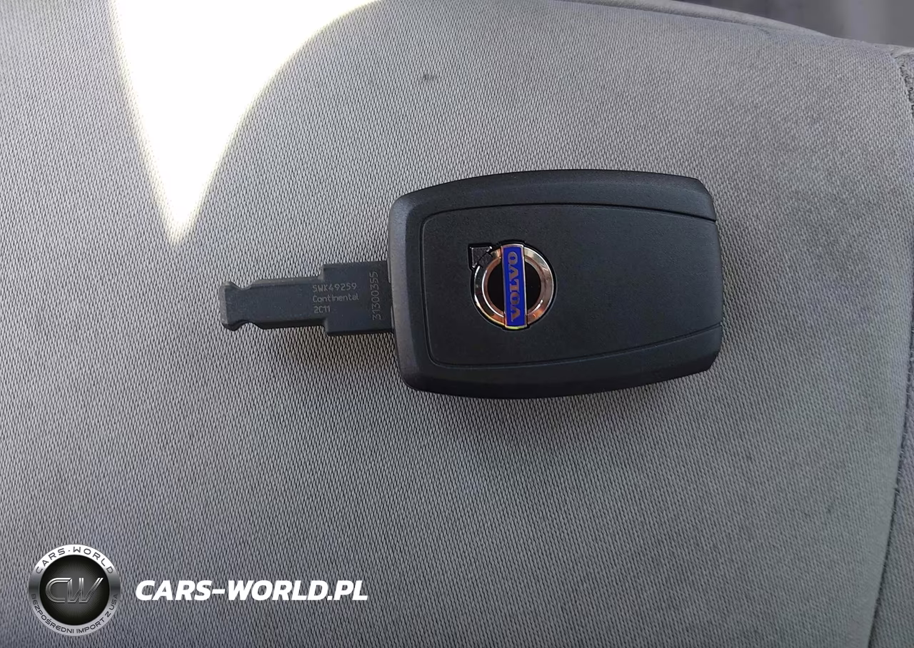 2010 Volvo S40 2.4I VIN:YV1382MS2A2513747 - 11
