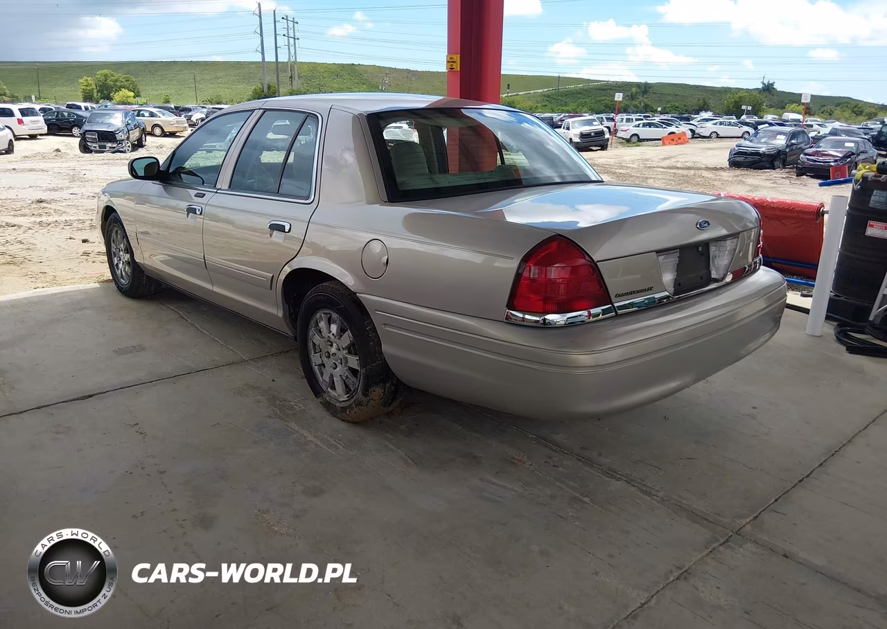 2008 Ford Crown Victoria Lx VIN:2FAFP74V38X135612 - 3