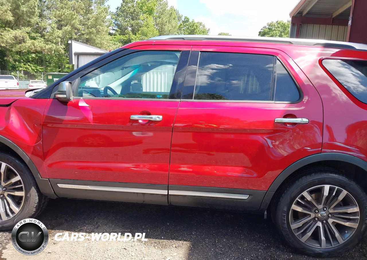 2016 Ford Explorer Platinum VIN:1FM5K8HT1GGB78431 - 14