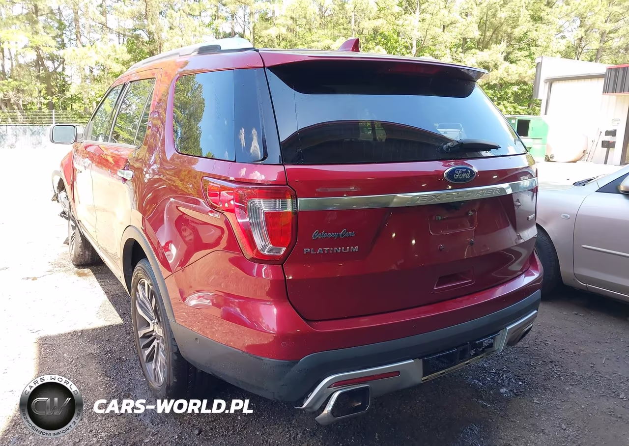 2016 Ford Explorer Platinum VIN:1FM5K8HT1GGB78431 - 3