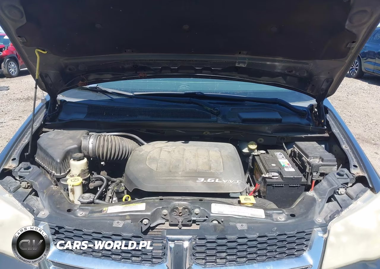 2012 Dodge Grand Caravan Sxt VIN:2C4RDGCG2CR301876 - 10