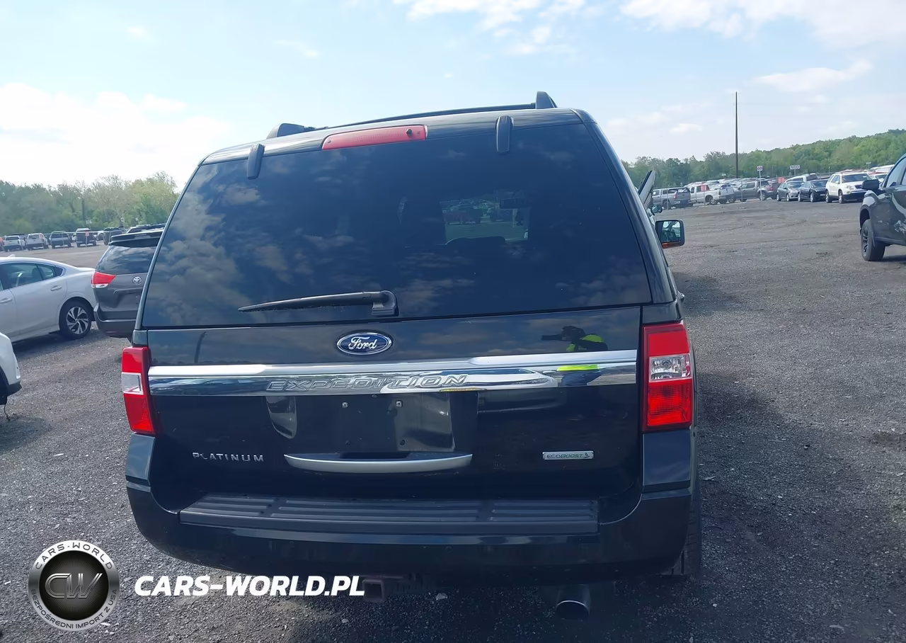 2015 Ford Expedition Platinum VIN:1FMJU1MT5FEF37196 - 16