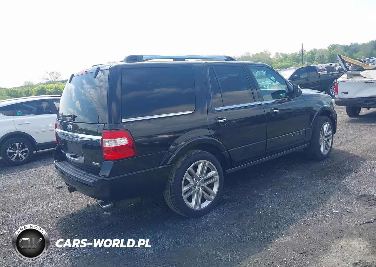 2015 Ford Expedition Platinum VIN:1FMJU1MT5FEF37196 - 4