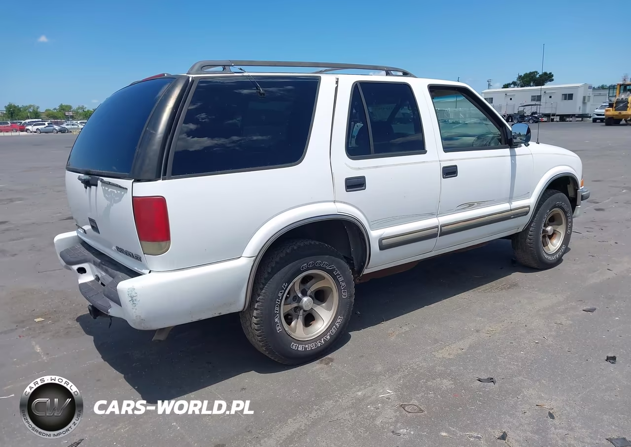 2001 Chevrolet Blazer Lt VIN:1GNCS13WX12164205 - 4