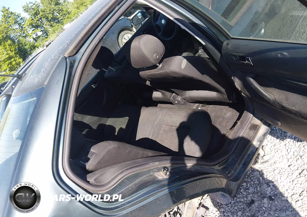 2003 Volkswagen Jetta Gl Tdi VIN:3VWRP69M33M147083 - 8