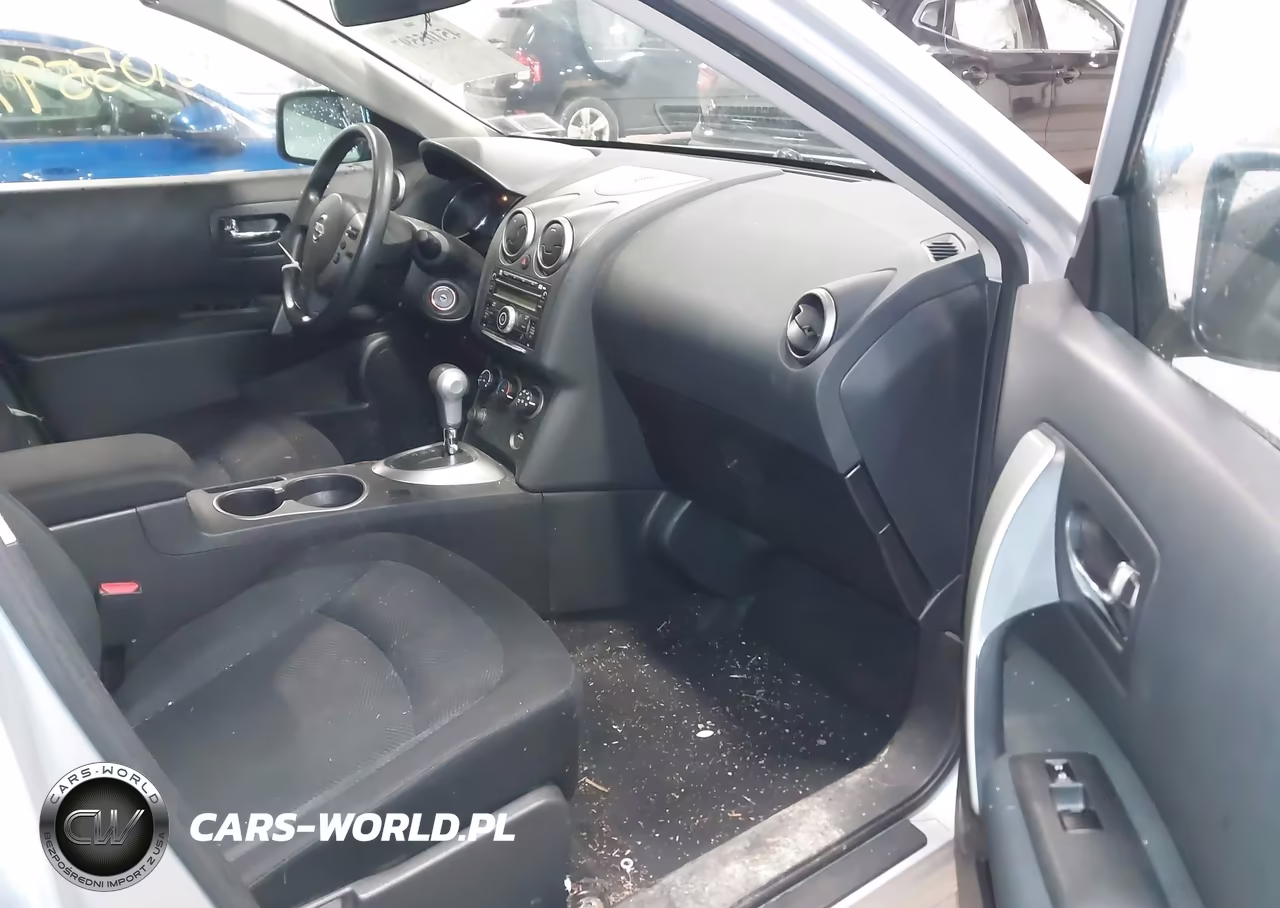 2013 Nissan Rogue S VIN:JN8AS5MV8DW649196 - 5