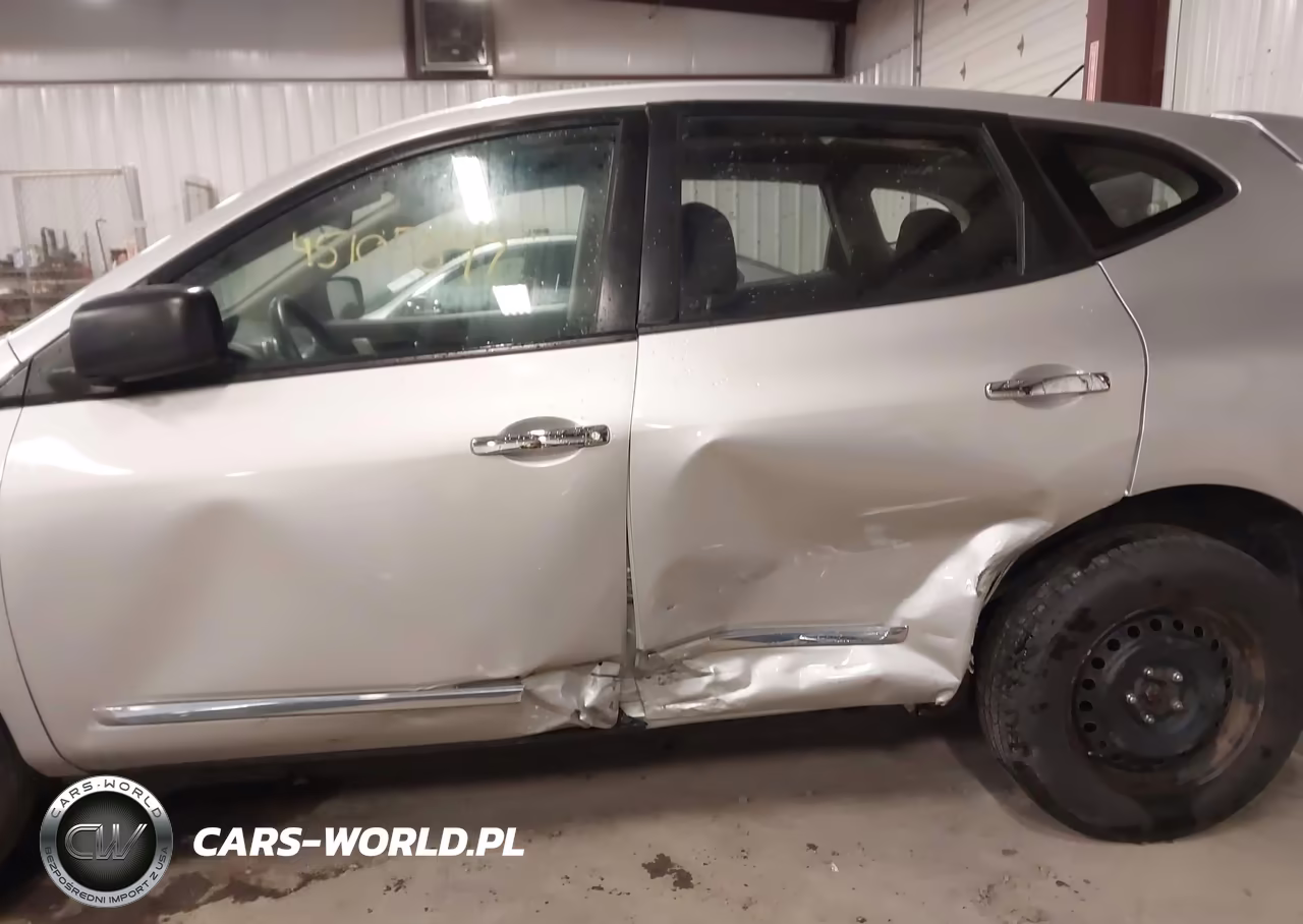 2013 Nissan Rogue S VIN:JN8AS5MV8DW649196 - 6