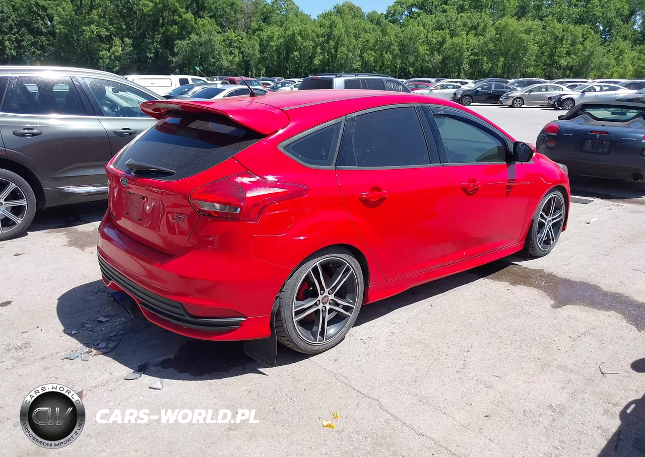 2017 Ford Focus St VIN:1FADP3L93HL266945 - 4
