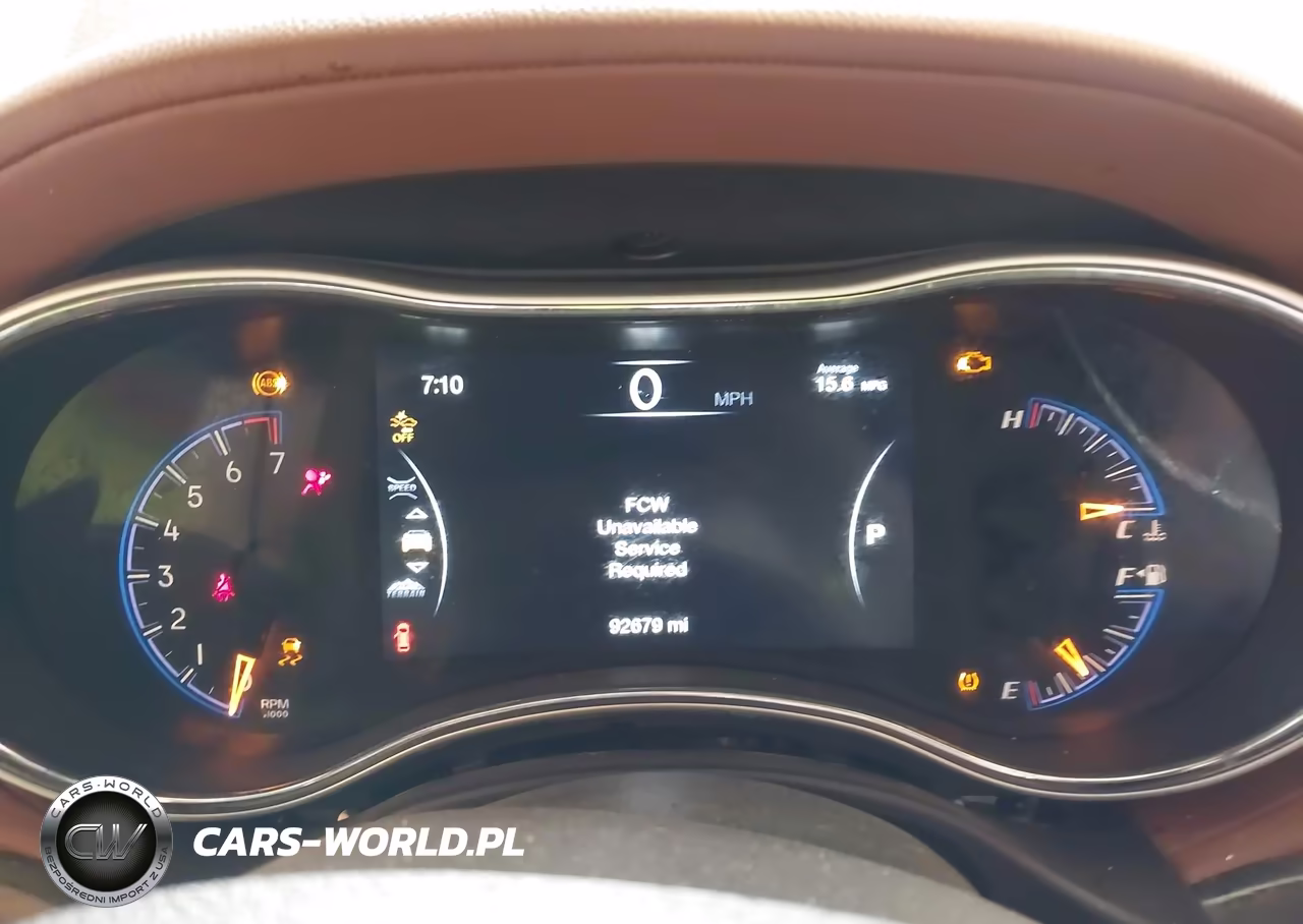 2018 Jeep Grand Cherokee Summit VIN:1C4RJFJT1JC256888 - 7