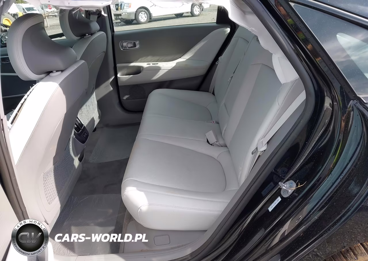 2025 Hyundai Ioniq 6 Limited VIN:KMHM54AC0SA116309 - 8