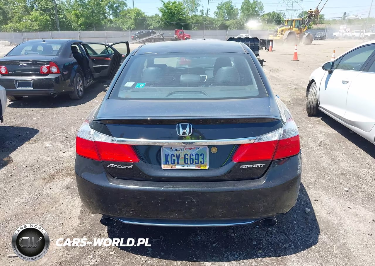 2014 Honda Accord Sport VIN:1HGCR2F56EA266918 - 16