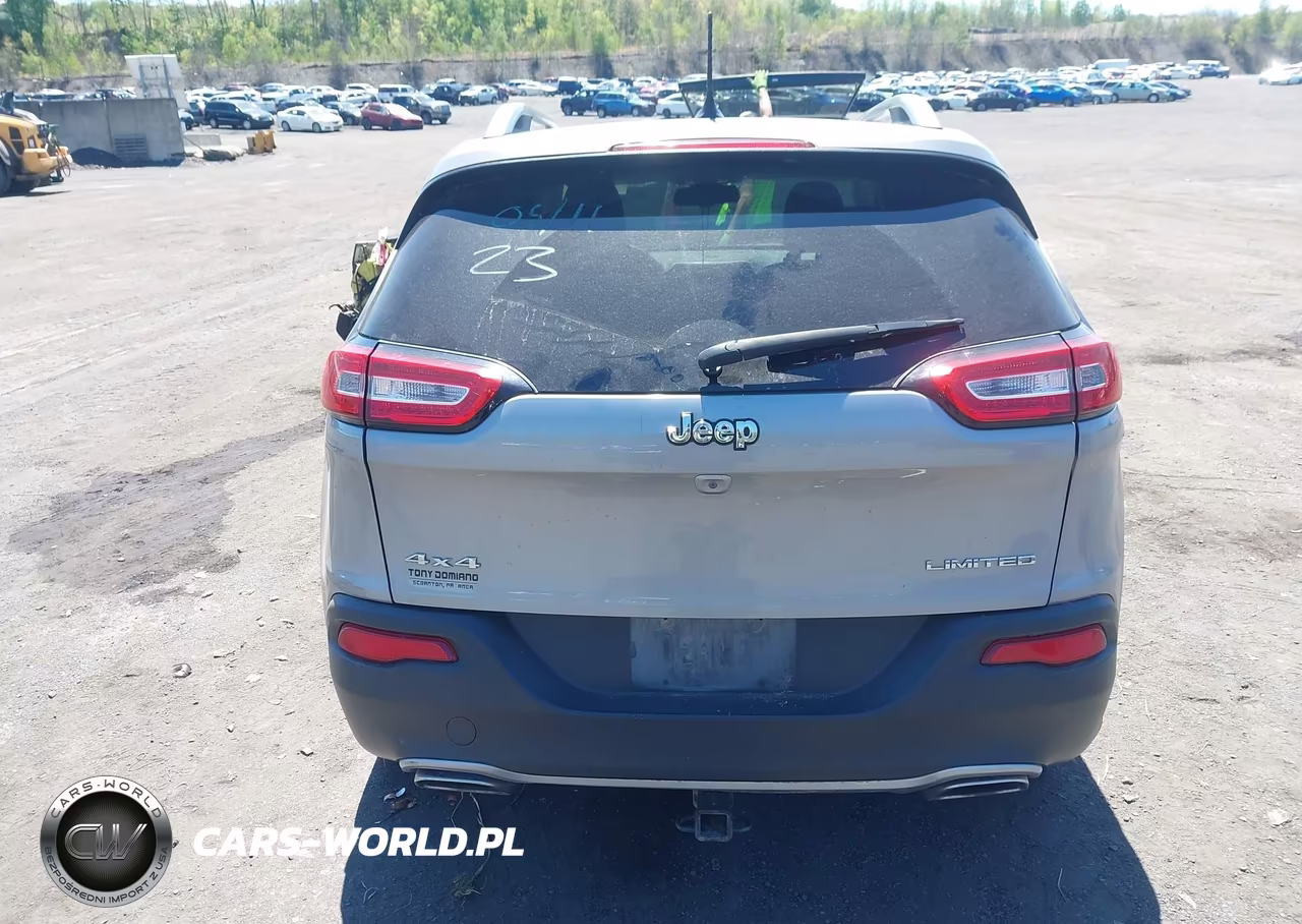 2015 Jeep Cherokee Limited VIN:1C4PJMDS1FW510958 - 16