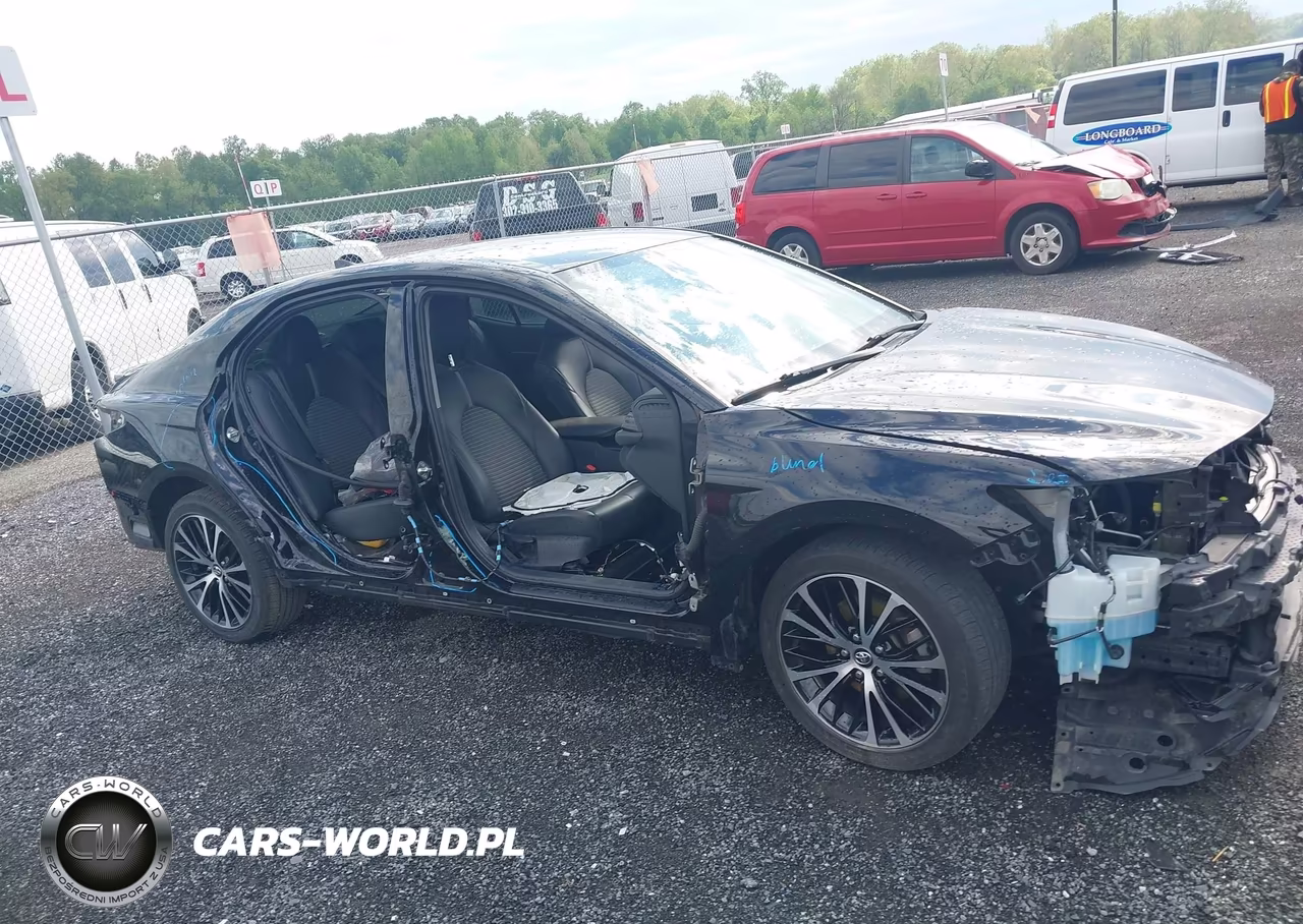 2020 Toyota Camry Se VIN:4T1G11AK8LU940590 - 13
