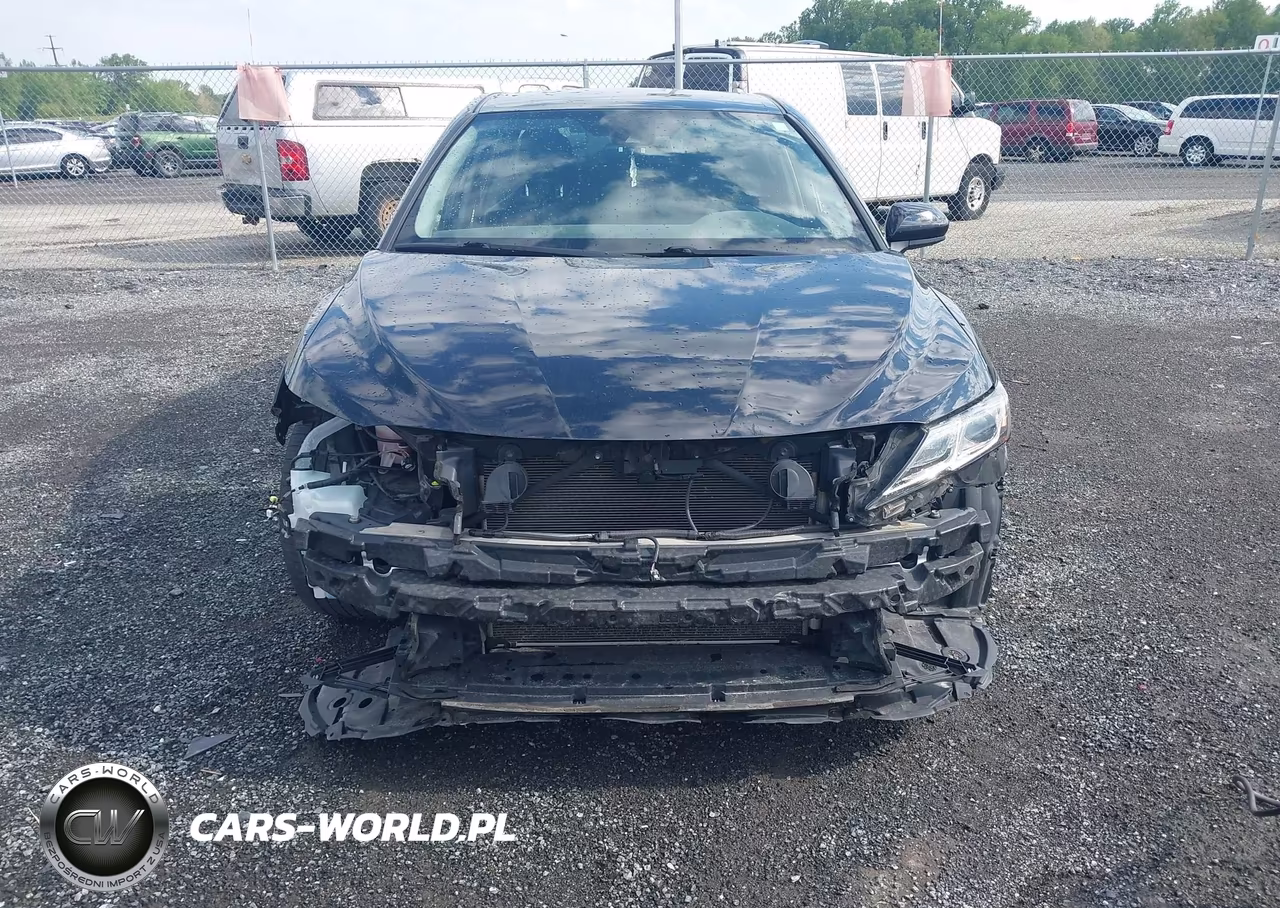 2020 Toyota Camry Se VIN:4T1G11AK8LU940590 - 6
