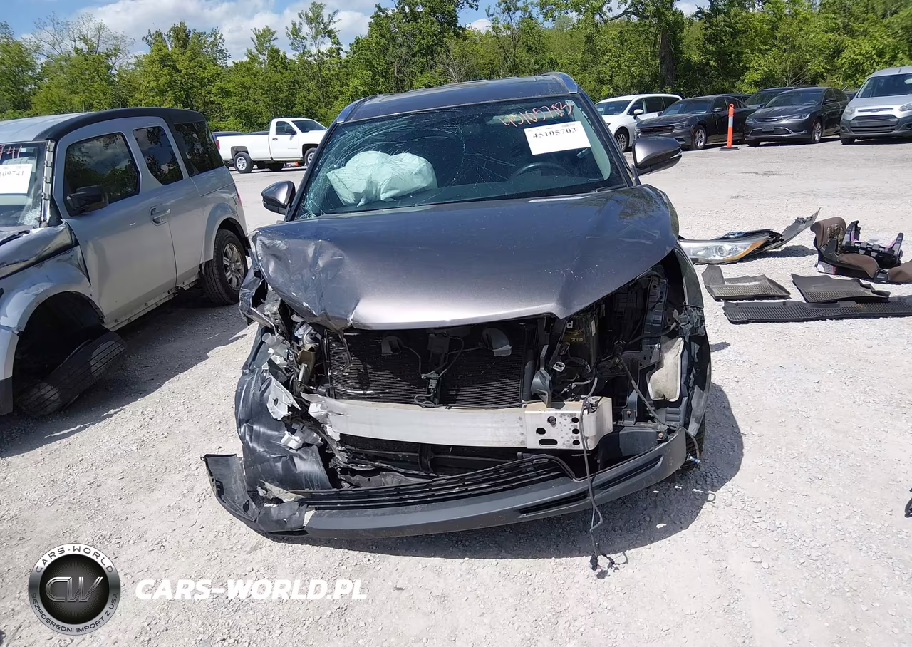 2016 Toyota Highlander Xle V6 VIN:5TDKKRFH9GS505143 - 13
