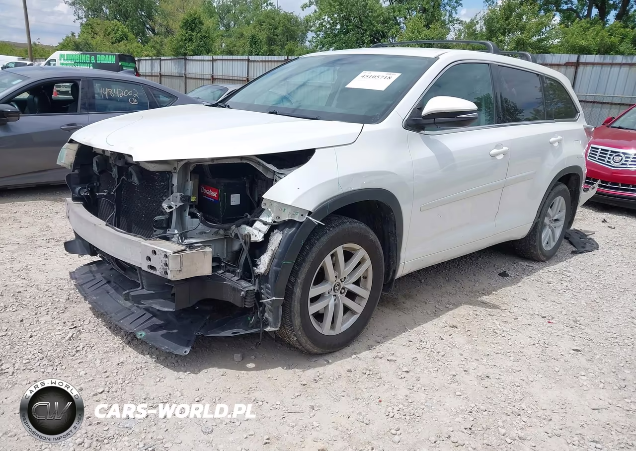 2016 Toyota Highlander Le V6 VIN:5TDBKRFH4GS343082 - 2