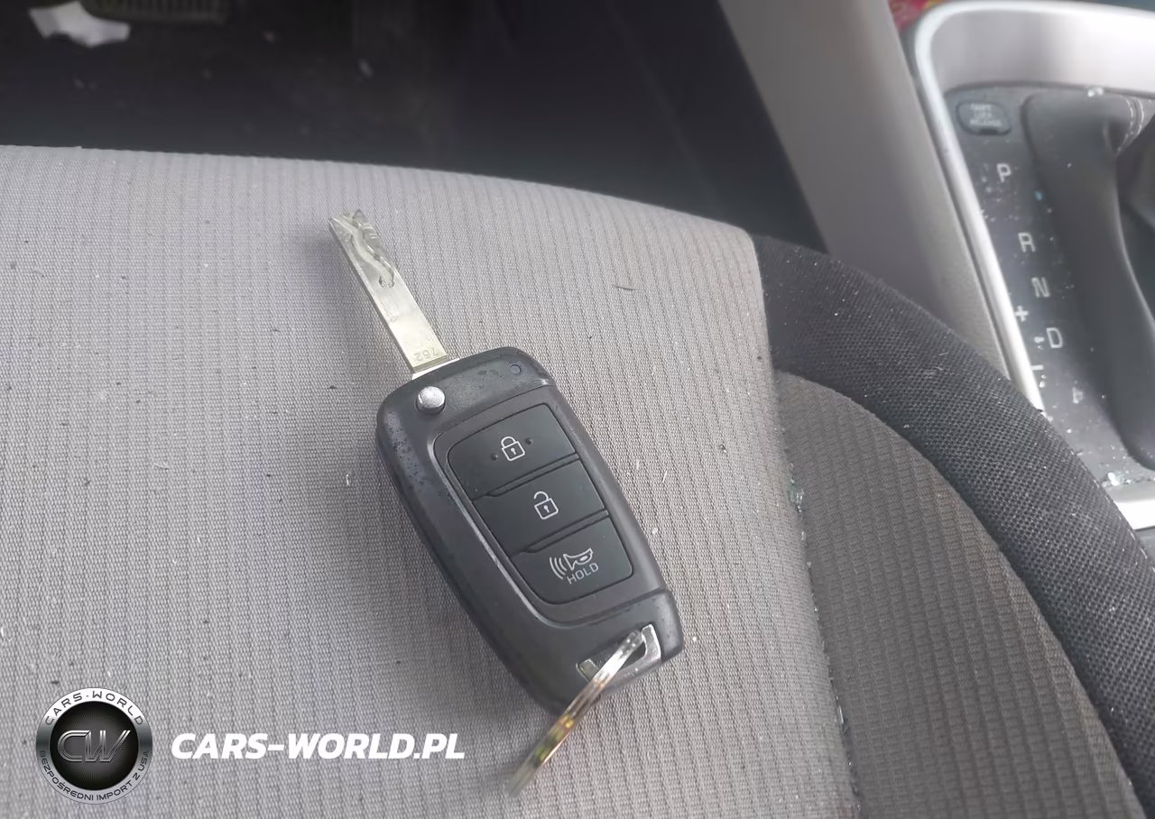 2022 Hyundai Venue Sel VIN:KMHRC8A32NU184679 - 11