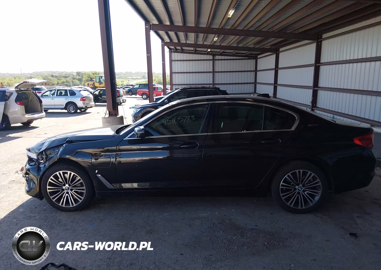2019 BMW 530E xDrive Iperformance VIN:WBAJB1C50KB375757 - 14